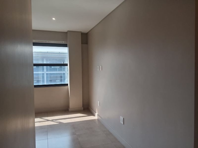 1-Bedroom Unit To Let at BlackBrick Sandton 2 - Photo 4