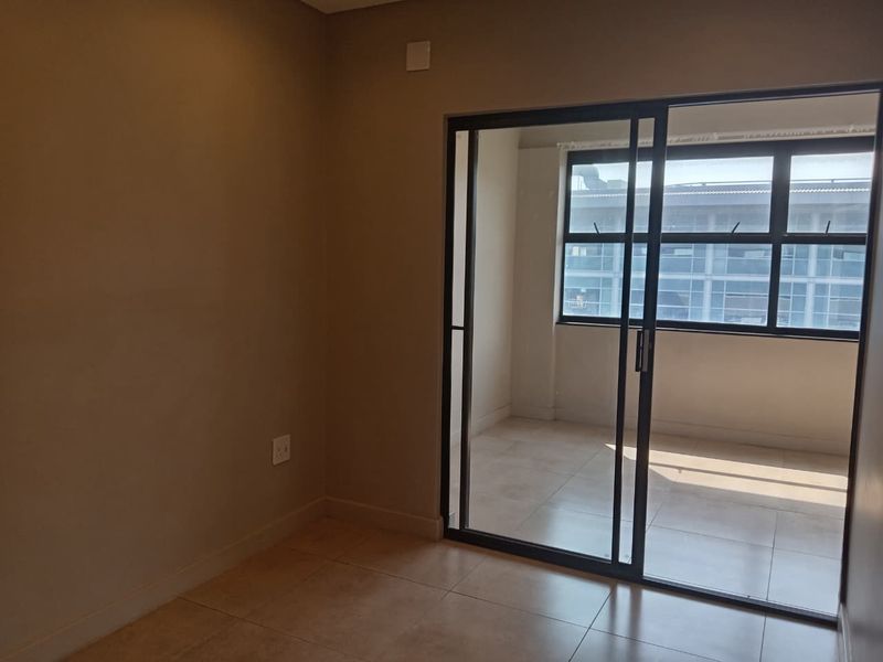 1-Bedroom Unit To Let at BlackBrick Sandton 2 - Photo 8