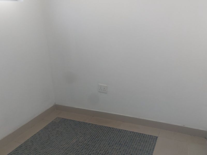 Commercial property for Spa or Salon or both - Photo 6