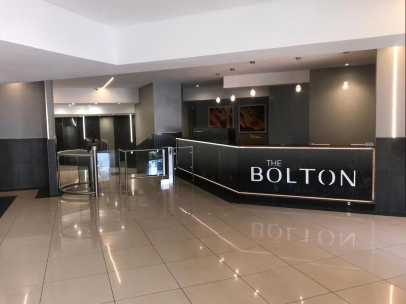 Chic Rosebank flat with stylish flow and views - Photo 2
