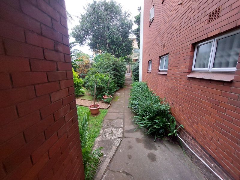 Cosy batchelor apartment for rent in Morningside - Photo 10