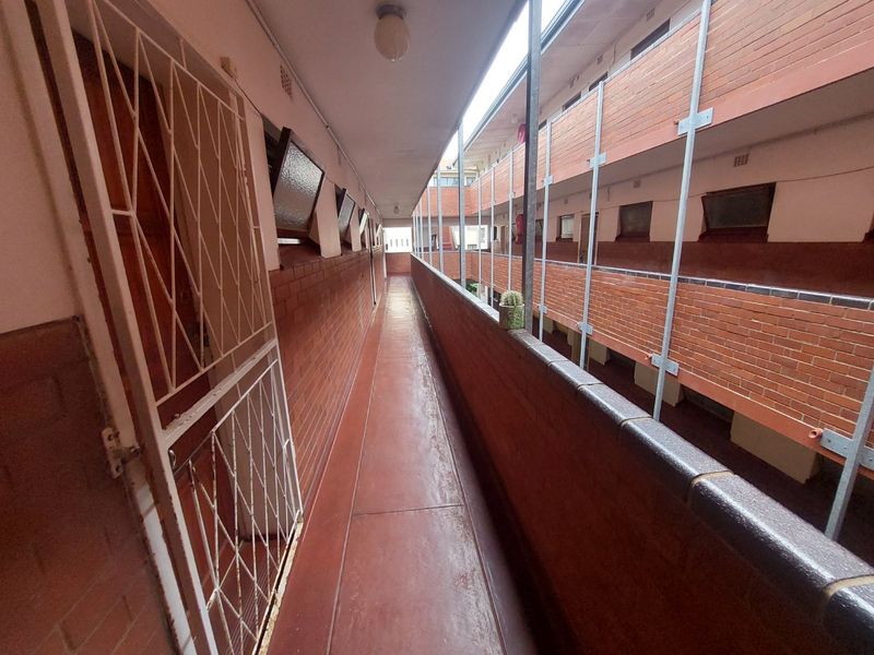 Cosy batchelor apartment for rent in Morningside - Photo 9