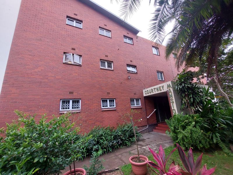 Cosy batchelor apartment for rent in Morningside - Photo 1