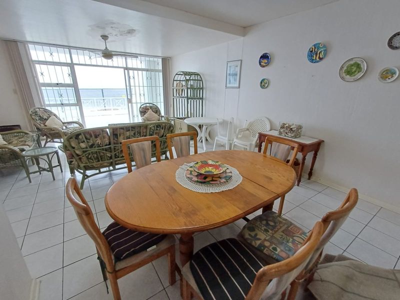Beachfront Luxury in Ramsgate – An Exclusive Opportunity with Uninterrupted Ocean Views! - Photo 10