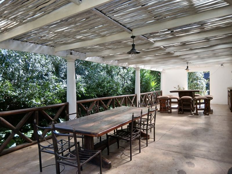 North facing 3 bed 3 en-suite bathrooms-2x Cottages-Solar-Water tank  - Photo 6