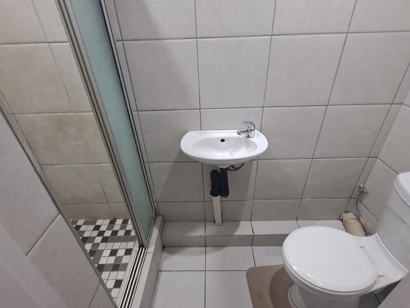 Student Investment in Brandwag, Bloemfontein - Photo 8