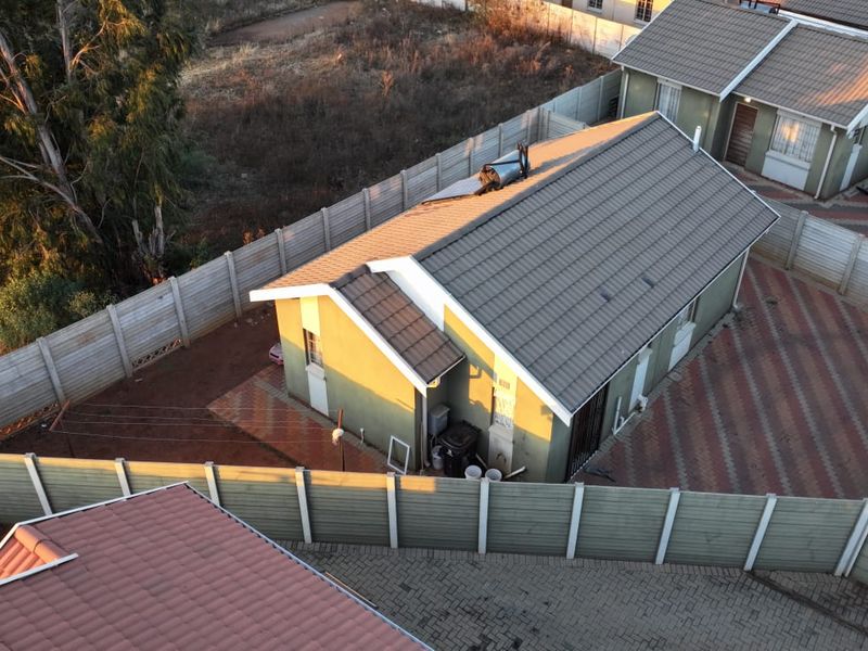 Affordable 3 bedroom home in Alberton - Photo 1
