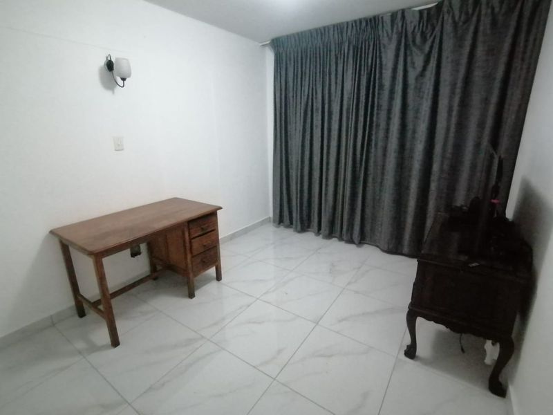 NEAT FLAT IN LA BERDA  - Photo 10