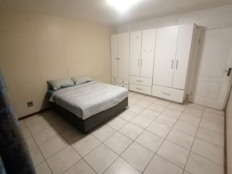 NEAT FLAT IN LA BERDA  - Photo 9