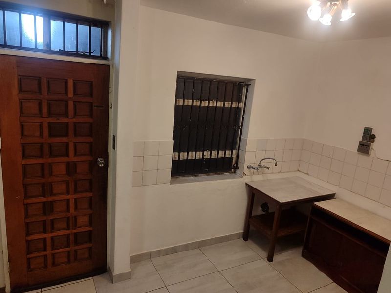 NEAT FLAT IN LA BERDA  - Photo 6