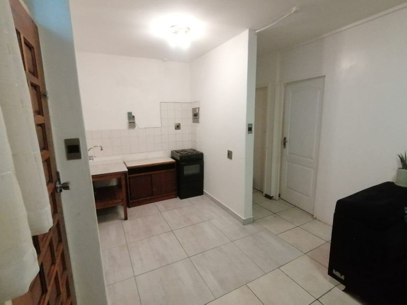 NEAT FLAT IN LA BERDA  - Photo 3