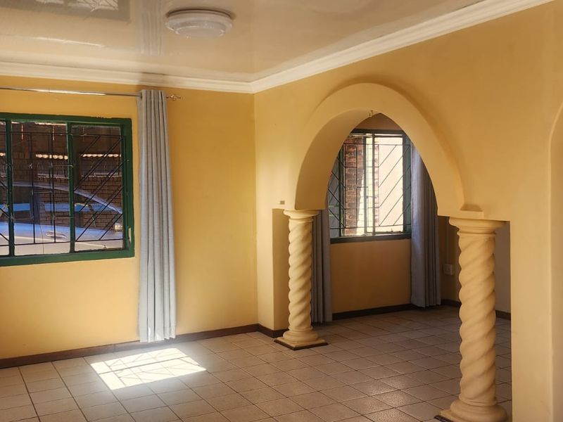 Investment or Extended Family Residence – Priced for a Quick Sale - Photo 5