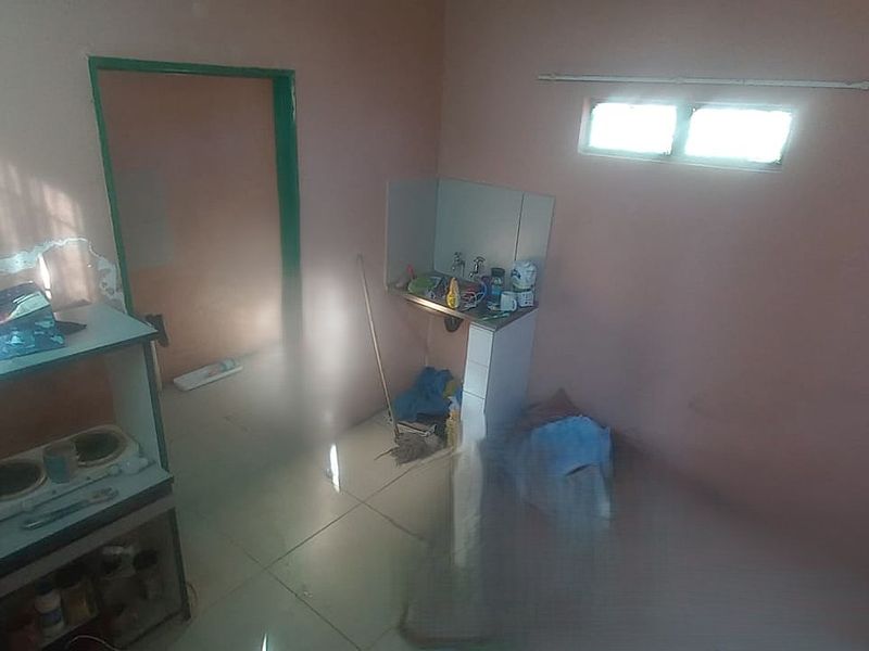 Investment or Extended Family Residence – Priced for a Quick Sale - Photo 9