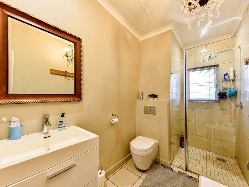 Modern & Secure Single-Level Living in Silver Lakes Golf Estate - Photo 10