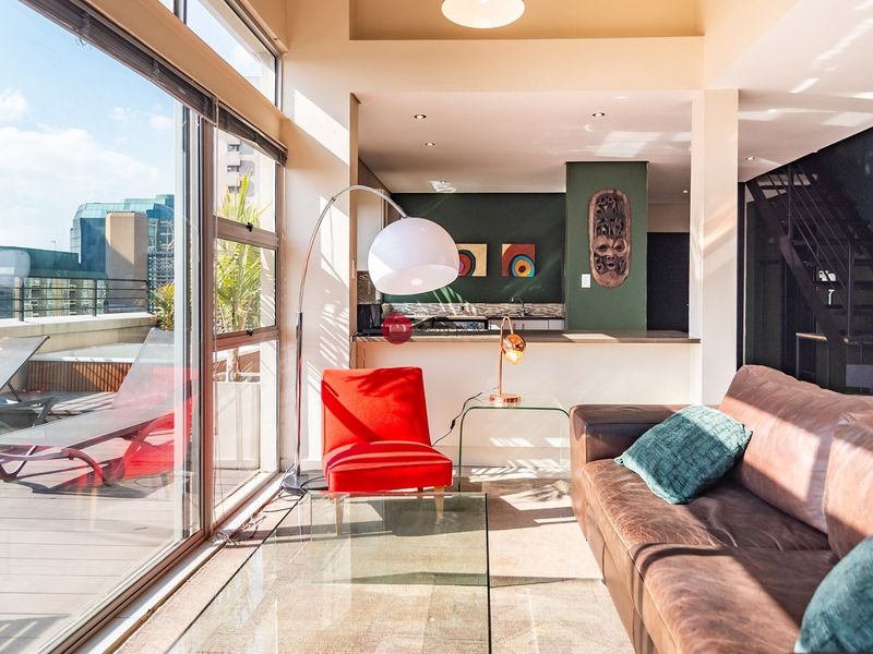 Penthouse For Rental in Braamfontein - Photo 2