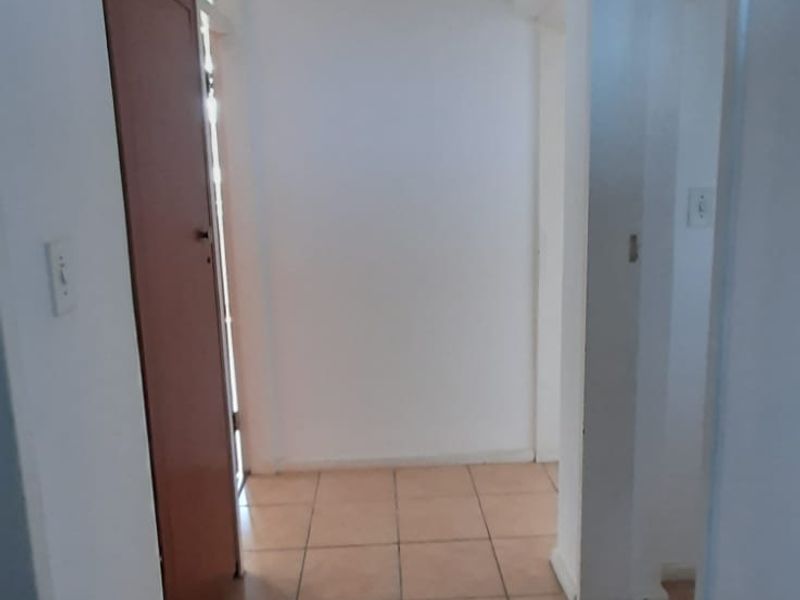 SPACIOUS APARTMENT WITH BALCONY, GARAGE AND RELIABLE LONG TERM TENANT - ANTON BENNING - Photo 2