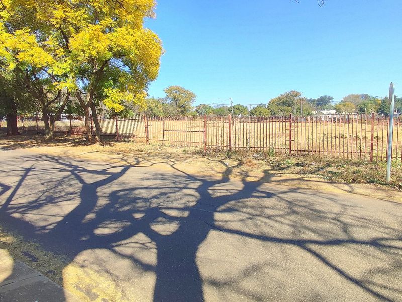 Prime Commercial Corner Stand for Sale – Eldoraigne, Centurion - Photo 9