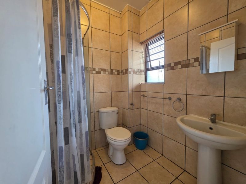 Investment Opportunity – Stylish 3-Bedroom Unit - Photo 9