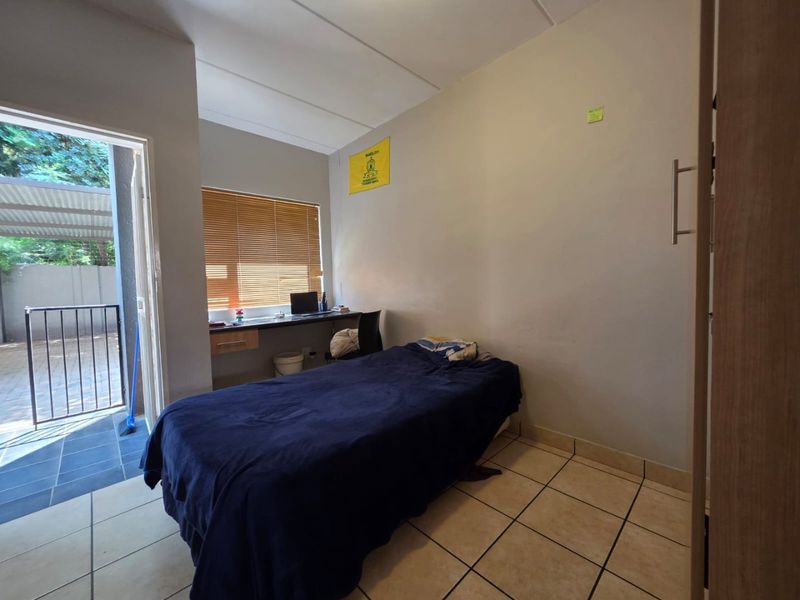 Investment Opportunity – Stylish 3-Bedroom Unit - Photo 7