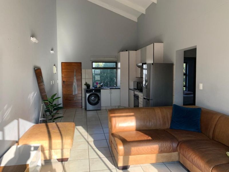 Affordable 2 Bedroom Flat – A Great Place to Call Home! - Photo 1