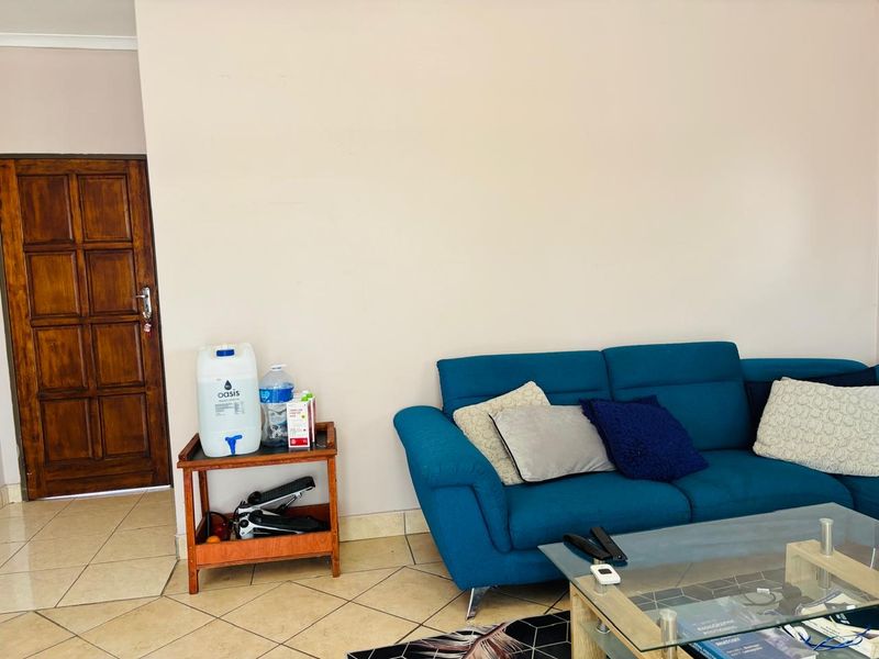 1-Bedroom Apartment/Flat For Sale in Penina Park - Photo 2