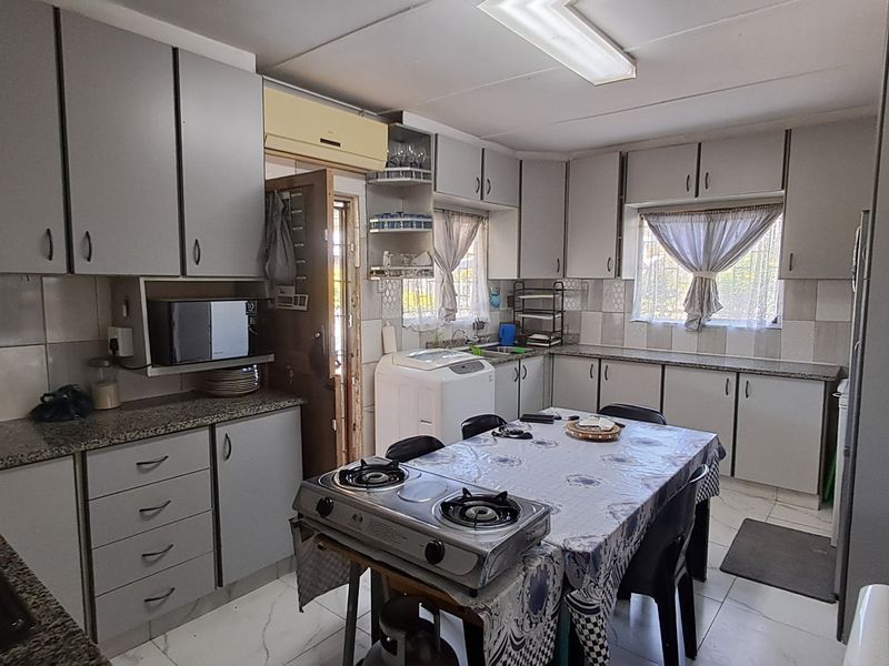 Savannah Park, Pinetown: Bargain BUY! - Photo 10