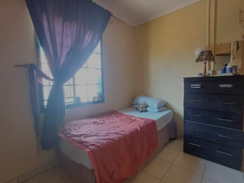 2 bedroom house in elandspoort danville - Photo 9
