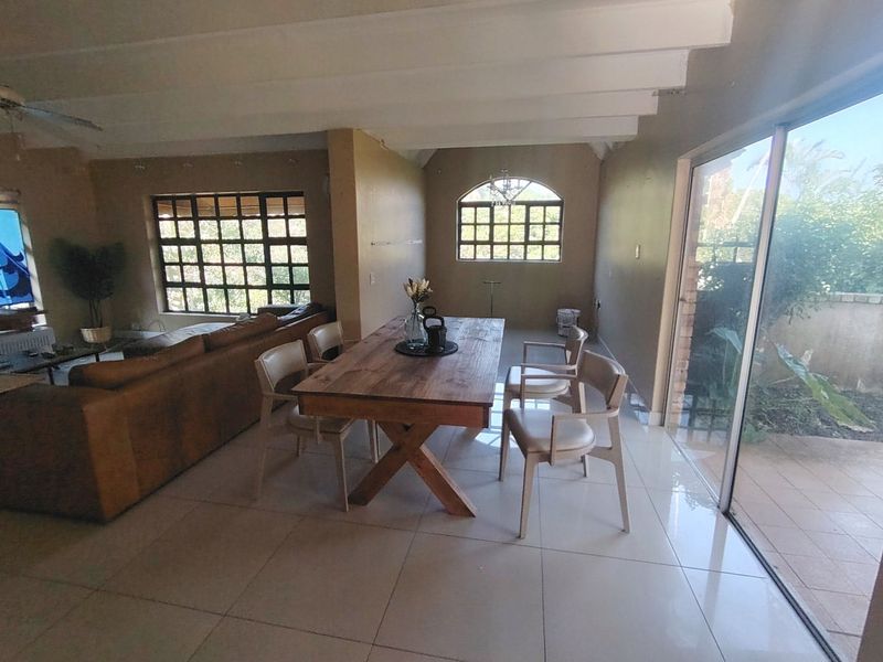 Rental - Ramsgate - House with wrap around pool and entertainment area - Photo 6