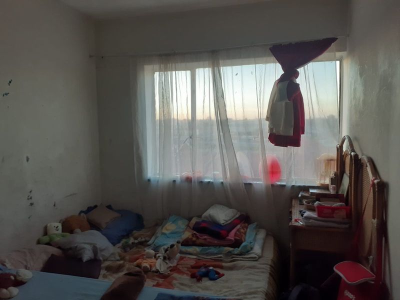 2 bedroom apartment for sale in Sidwell - Photo 4