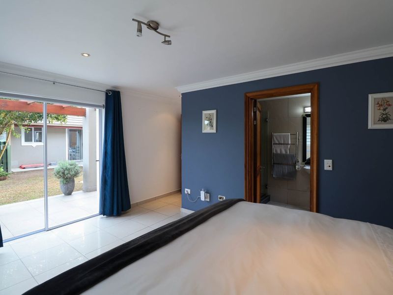 Spacious Family Home with Golf Course, Valley and Lagoon Views - Photo 5
