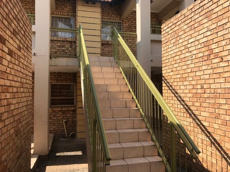 2 Bedroom Apartment to Rent in Celtisdal - Photo 3