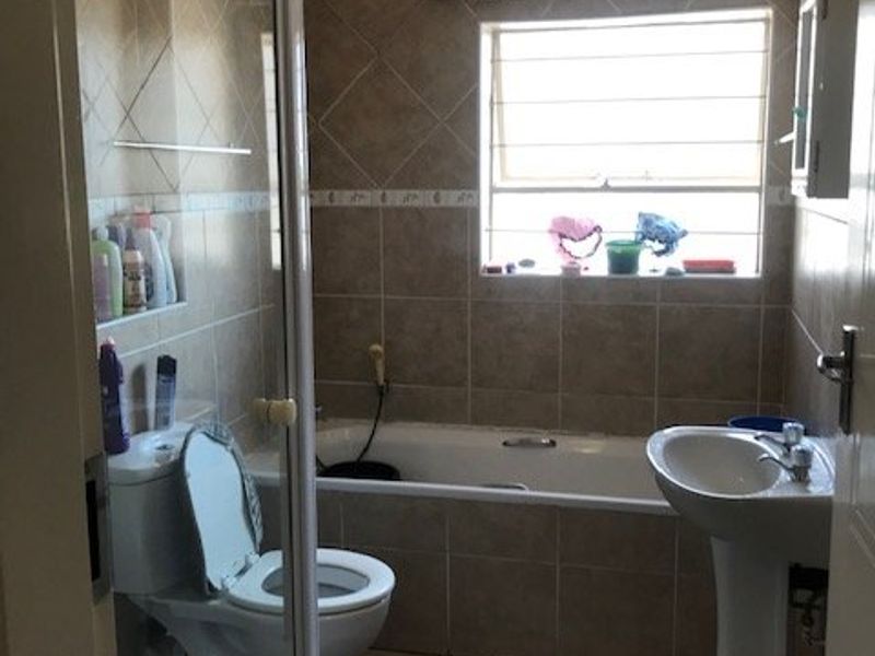 2 Bedroom Apartment to Rent in Celtisdal - Photo 8