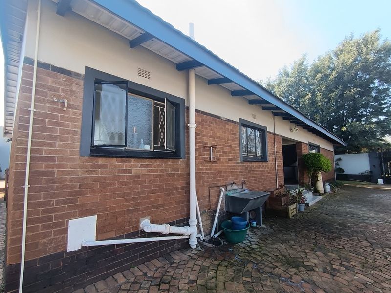 3 Bed House in Witfield for Sale - Photo 10