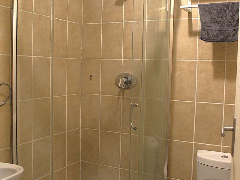 Property Investment 11.5%  R.O.I - Photo 9
