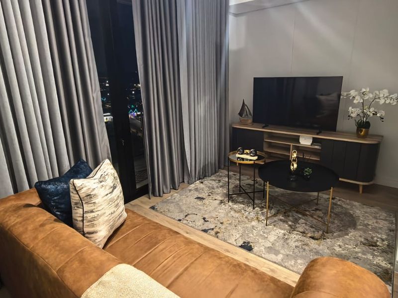 Luxurious 1-Bedroom Apartment for Sale at Ellipse Waterfall – 11th Floor - Photo 4