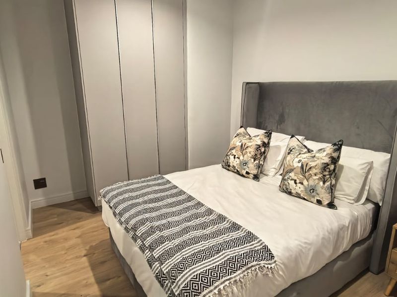 Luxurious 1-Bedroom Apartment for Sale at Ellipse Waterfall – 11th Floor - Photo 8