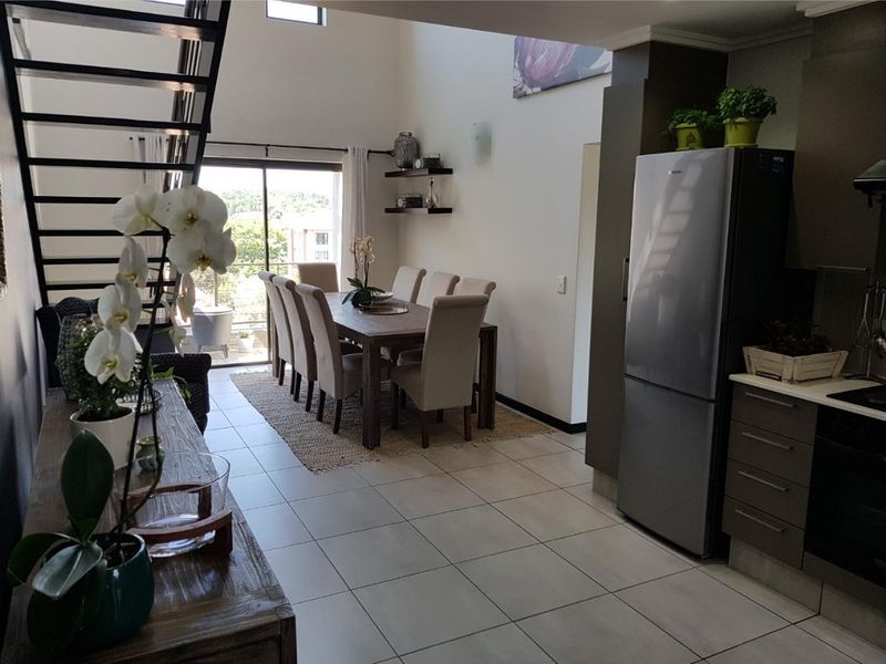 Modern 2-Bedroom Loft Apartment for Sale in Sought-After Casablanca Estate, Lonehill - Photo 6