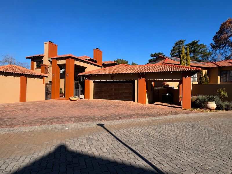Exclusive Boutique Estate in Three Rivers Proper - Photo 5