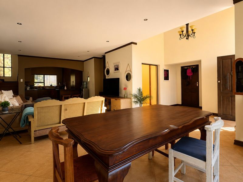 Exclusive Boutique Estate in Three Rivers Proper - Photo 8