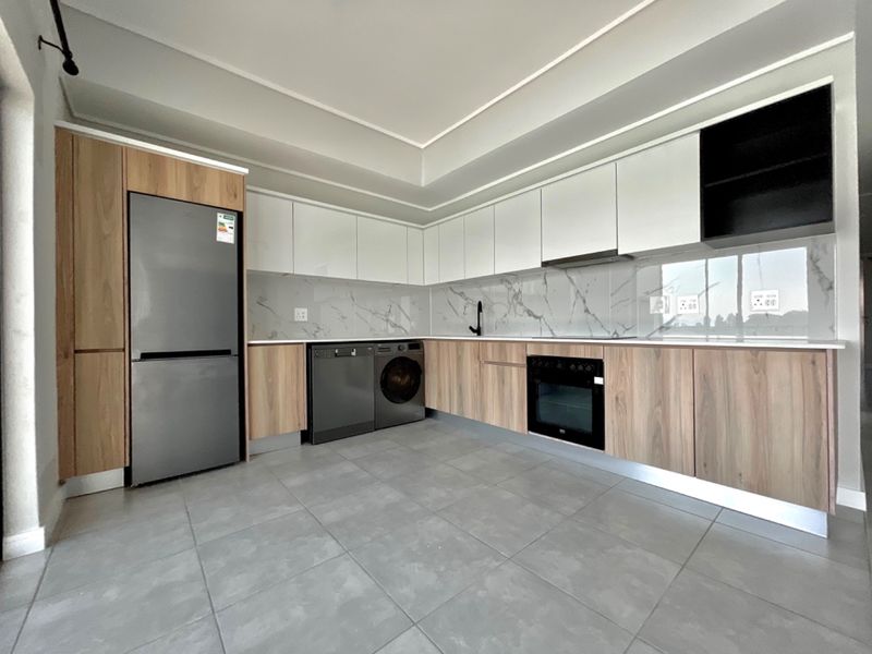 Overlooking the Lagoon! 3-Bed Munyaka Stunner with Appliances Included  - Photo 3
