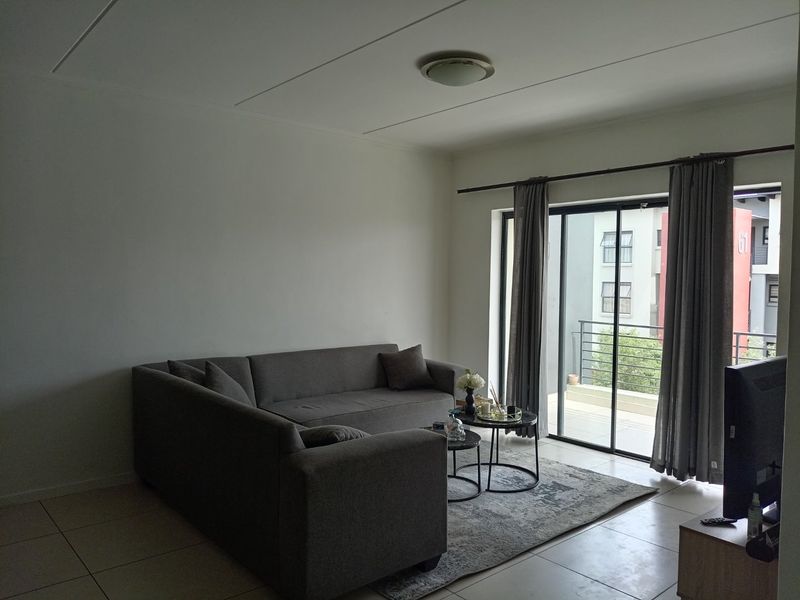 2-Bed, 2-Bath Investment Gem Opposite Dainfern Square - Photo 9