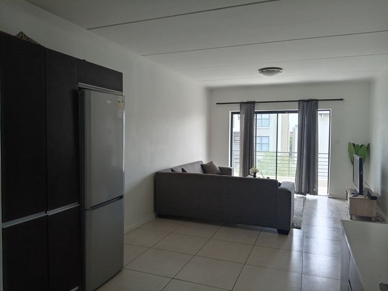 2-Bed, 2-Bath Investment Gem Opposite Dainfern Square - Photo 6