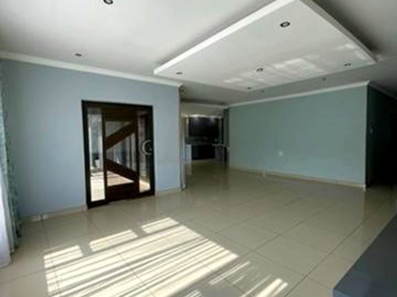  Modern Comfort @ The Oval - Photo 8