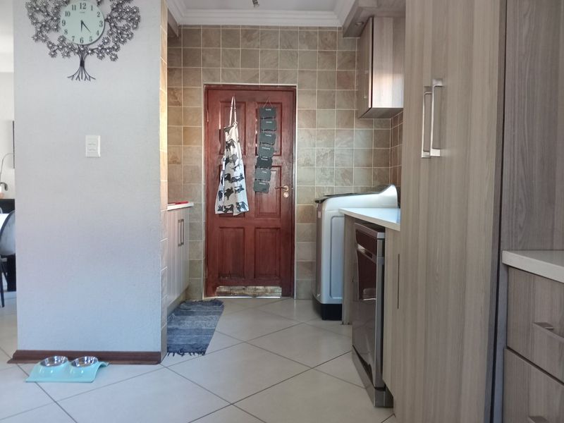 Spacious home for sale!!!!!!!!!!!!!!!!! - Photo 9