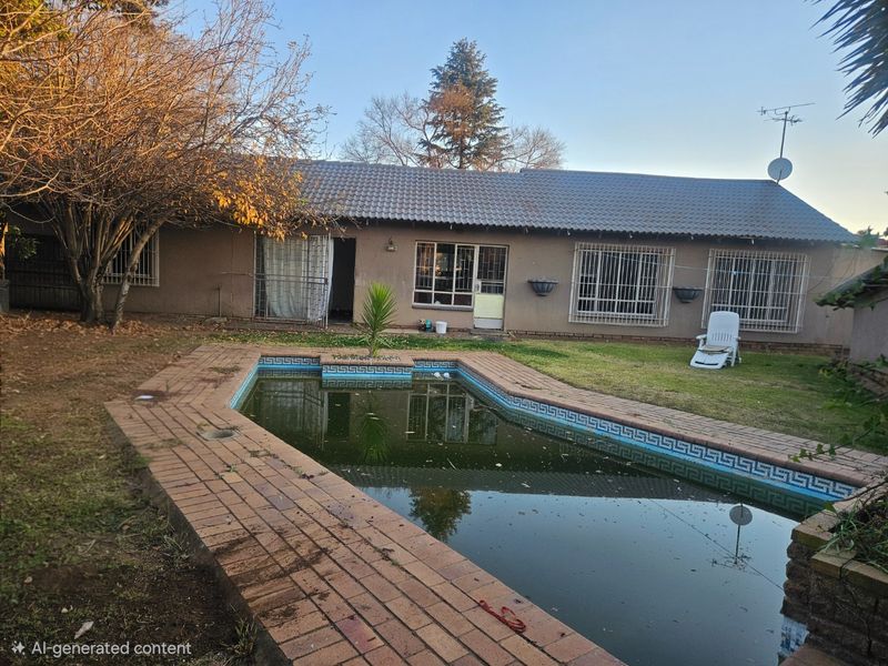 3 Bed, 2 bath fixer for sale - Photo 1