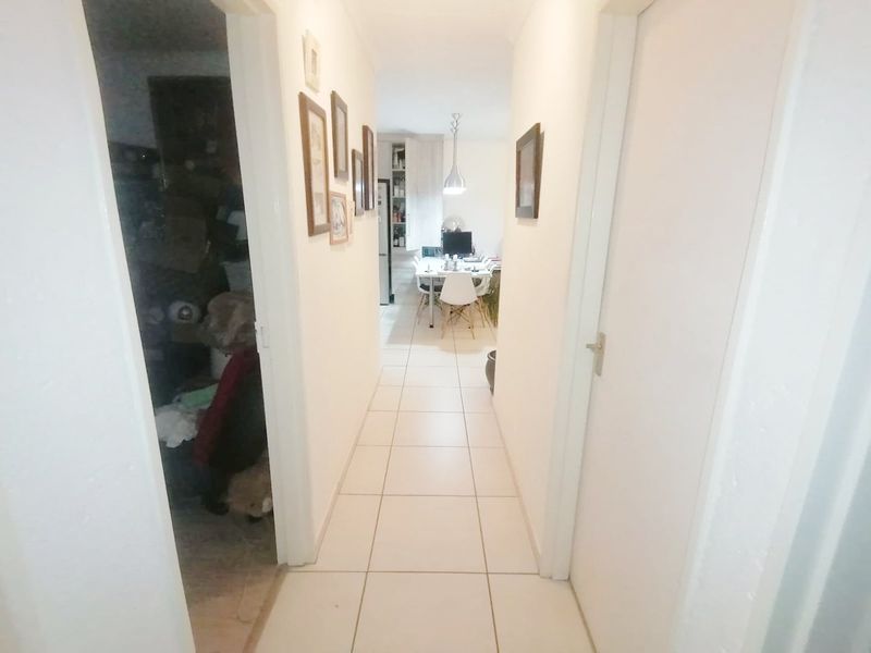 3 Bedroom Simplex For Sale - Photo 9