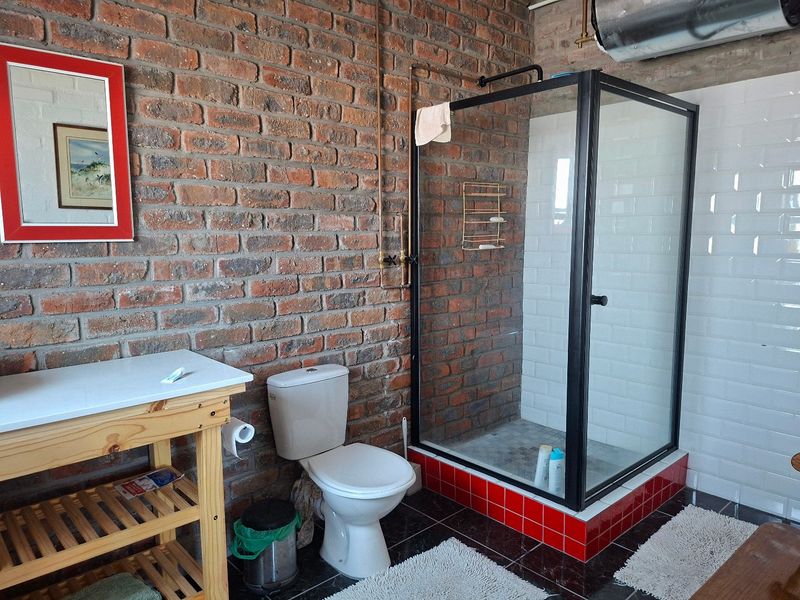 Exceptional Off-Grid Lifestyle Farm on 18 Hectares in Hartebeesfontein - Photo 6
