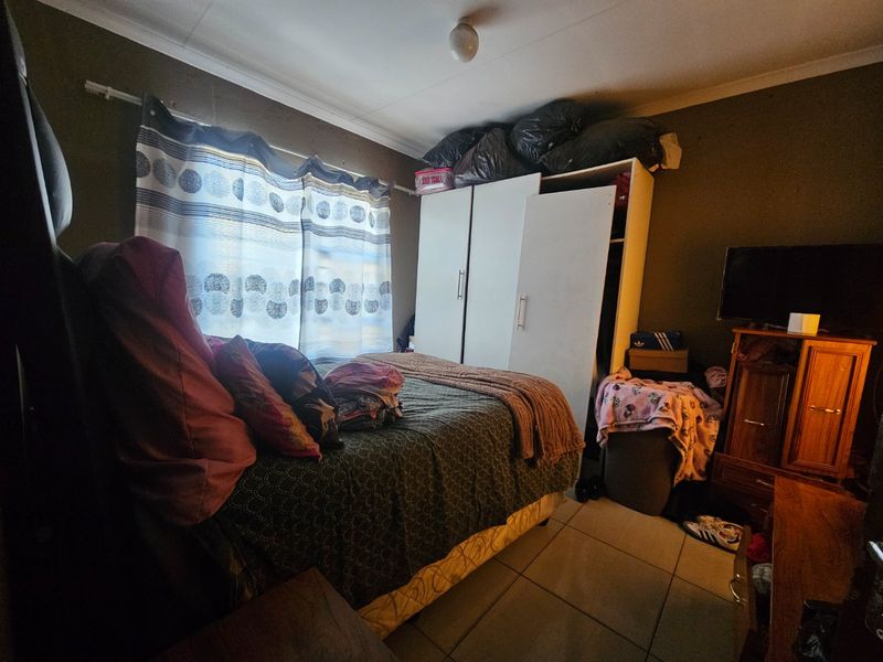 3 Bedroom house with a 3 Room cottage - Photo 8