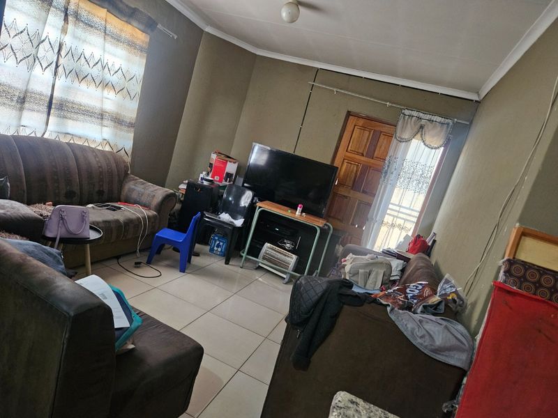 3 Bedroom house with a 3 Room cottage - Photo 6