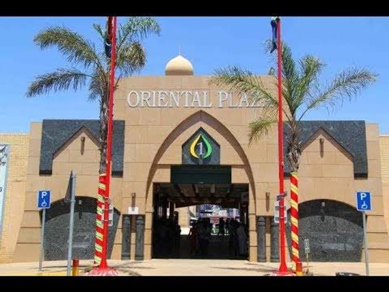 Warehouse For Sale Oriental Plaza Fordsburg - Photo 1